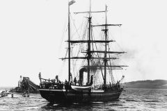 A whaler leaving Dundee with Ferry-Port-On-Craig in the distance off the port bow