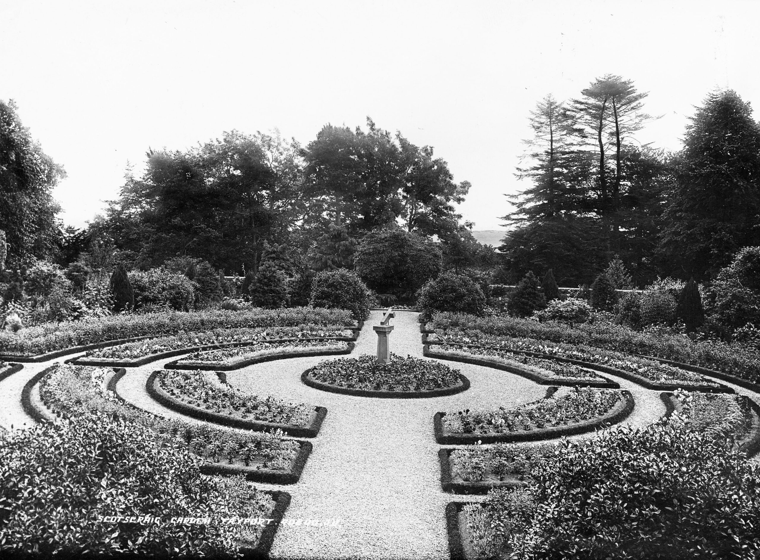 Tayport Heritage Trail - Board 12 - Ornamental gardens early 1900s with sundial